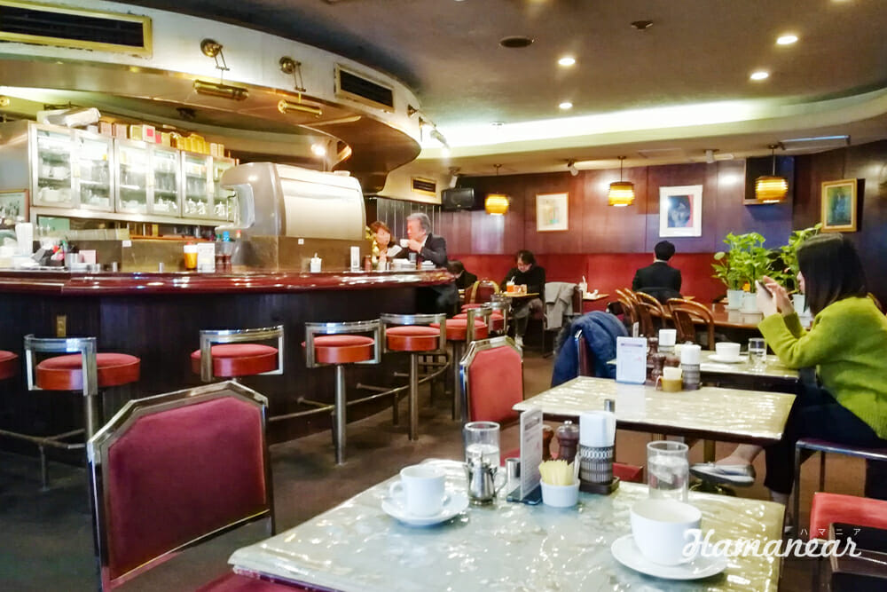 サモアール店内
